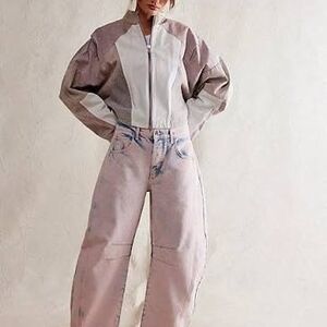 NWT Free People Good Luck Mid-Rise Barrel Jean "Blush"  Size 33 Short